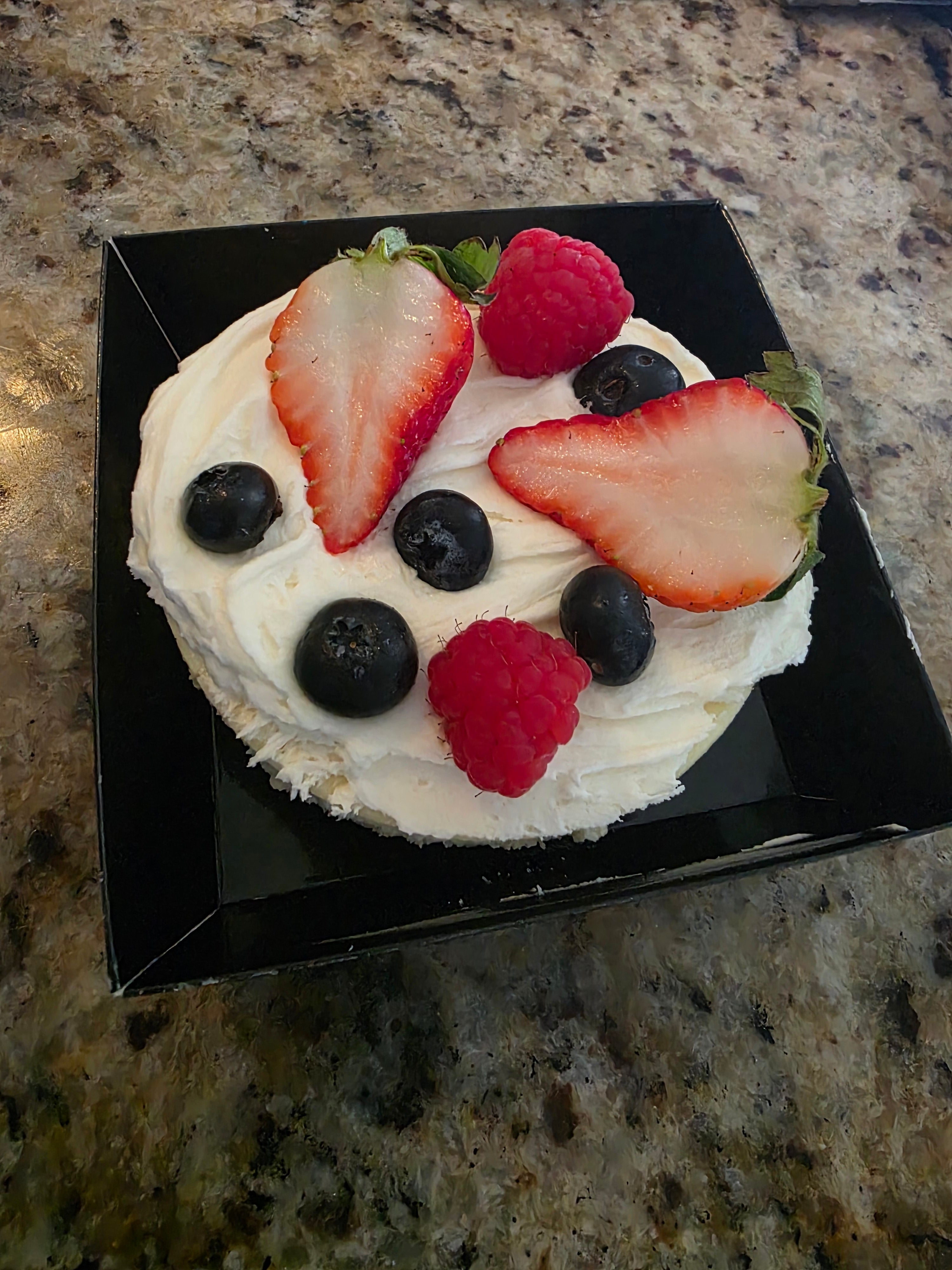 Chantilly Cheesecake - 4 inch dessert